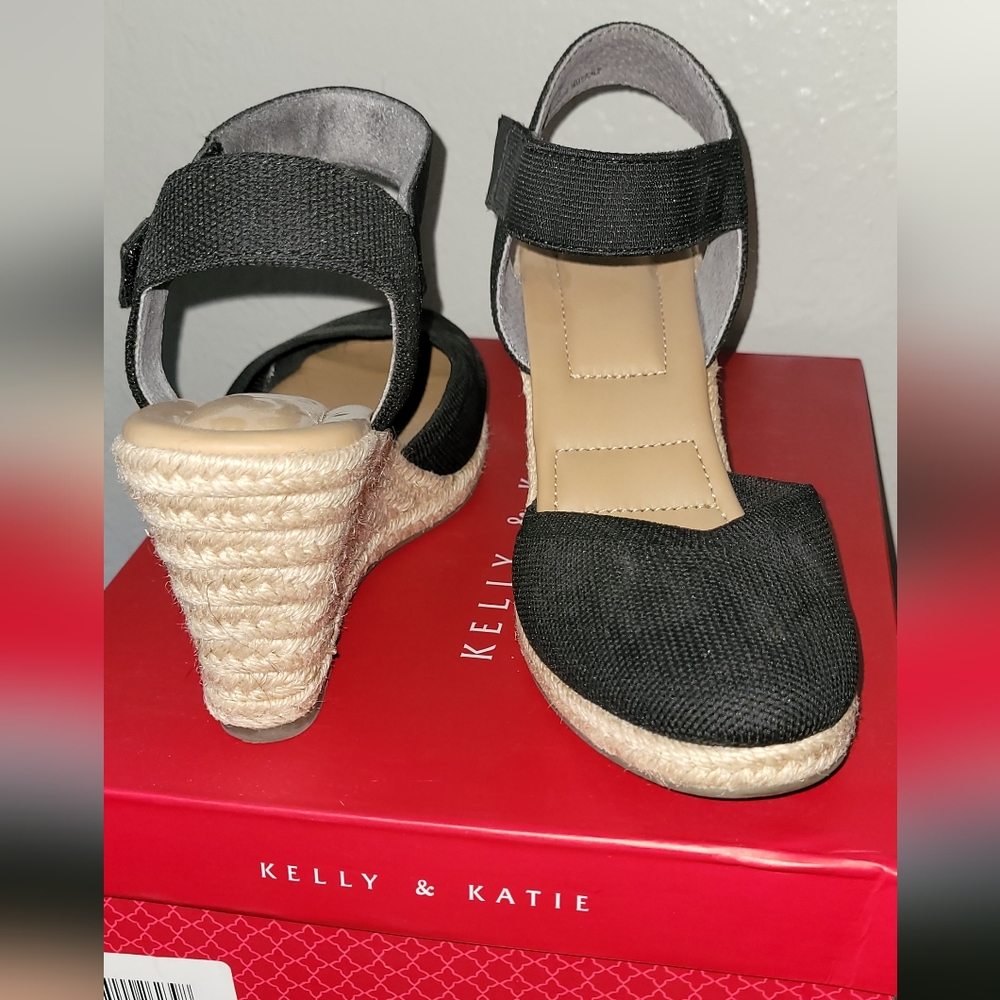 Kelly & Katie Black Espadrille Wedge Sandals